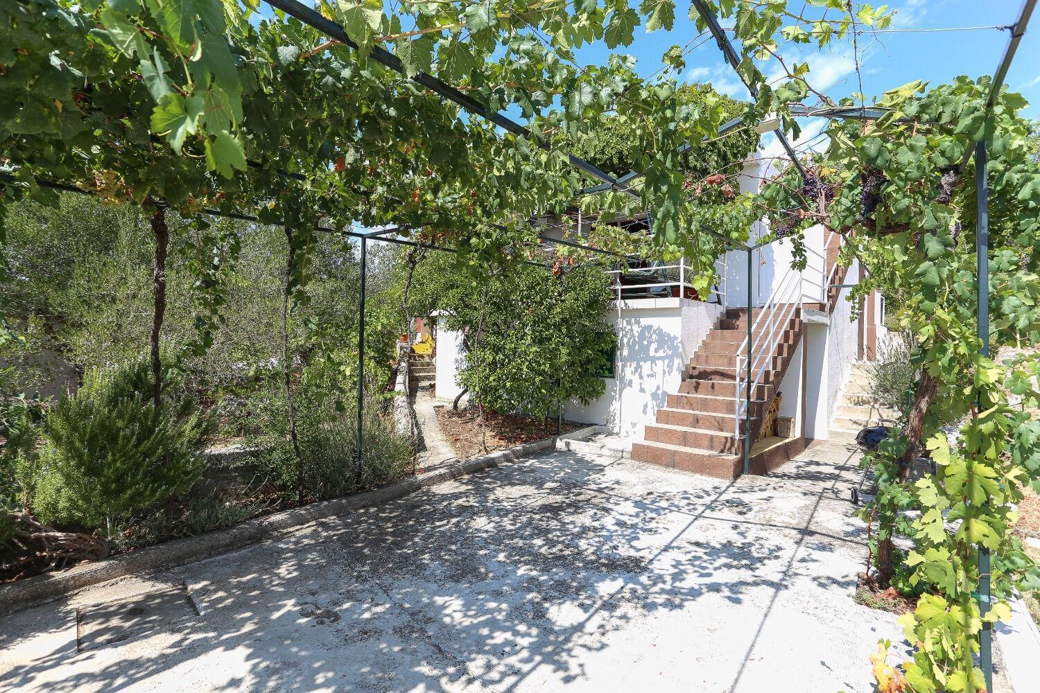 Holiday Home Marcelo-With Terrace Vinišće Εξωτερικό φωτογραφία